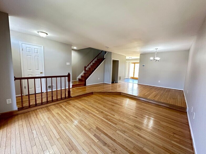 Building Photo - 3754 Foxford Stream Rd