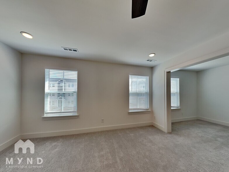 Building Photo - 192 Fletchers Wy