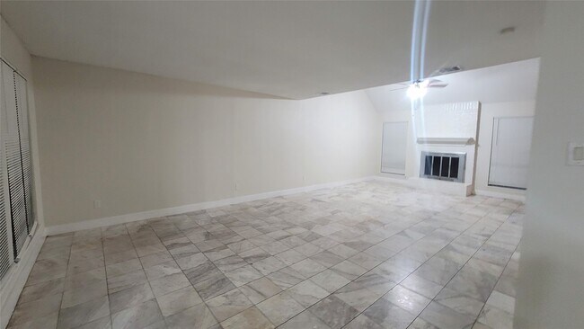 Building Photo - 14714 Ridgechase Ln