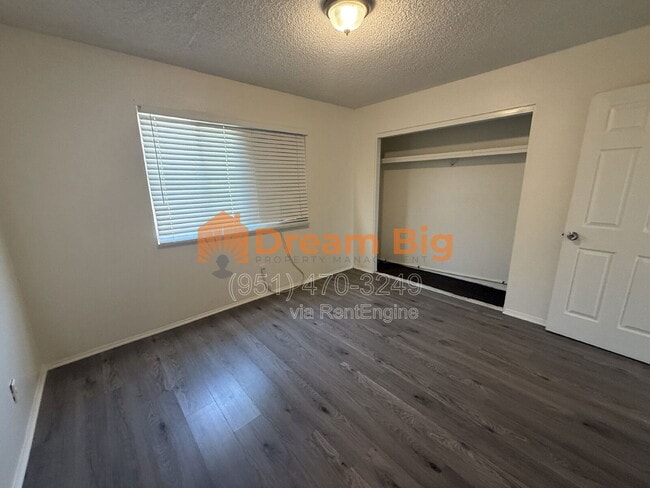 Building Photo - 245 Maryknoll Dr