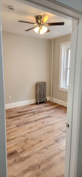 Building Photo - 15 Alton Pl