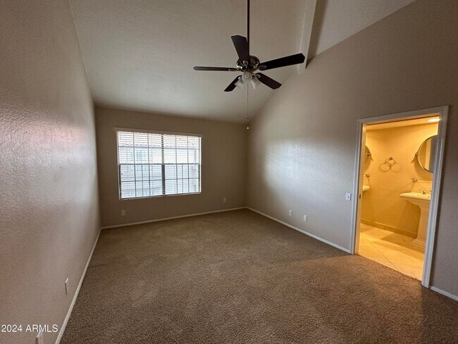 Building Photo - COMING SOON 2-Story Family Townhome in Sco...