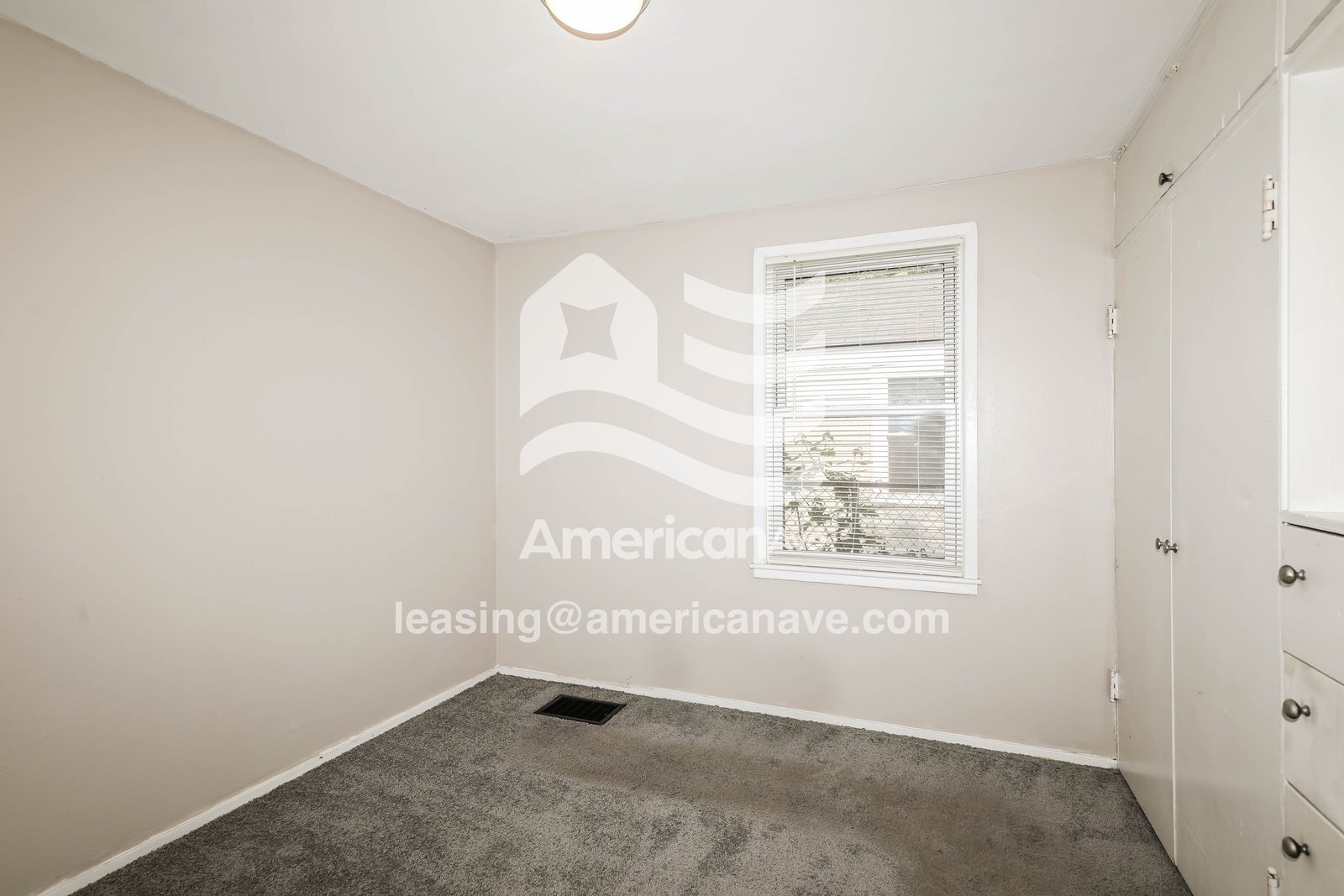 Building Photo - 1202 McKinley Ave