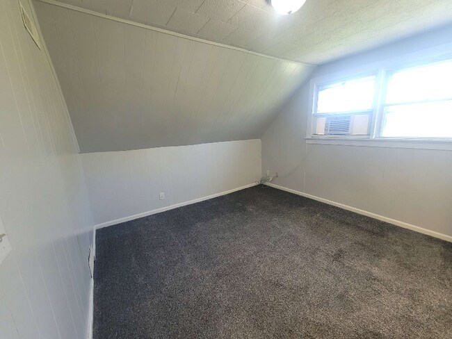 Building Photo - 120 N Wiley St