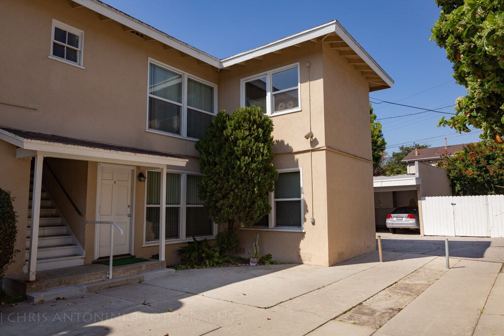 Upstairs - 11641 National Blvd