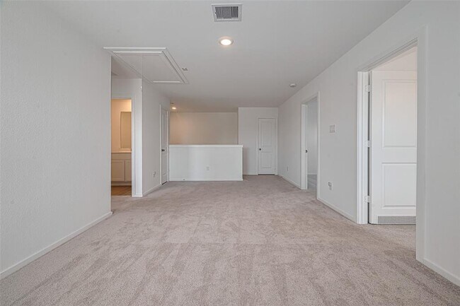 Building Photo - 5110 Sunvalley Bend Dr