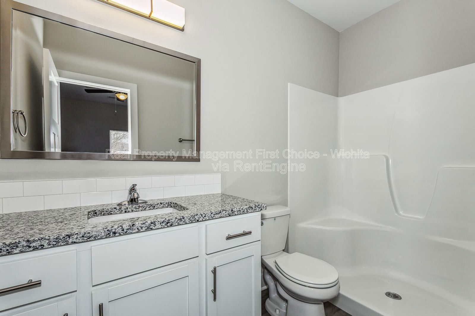 Building Photo - 3521 W 45th St S