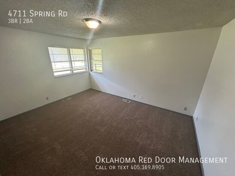 Building Photo - 4711 Spring Rd