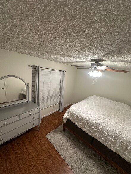 Bedroom - 173 Park Place Dr