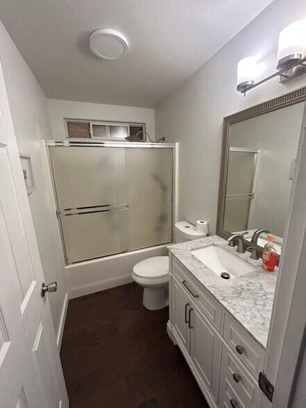Building Photo - 2515 9th Avenue Dr