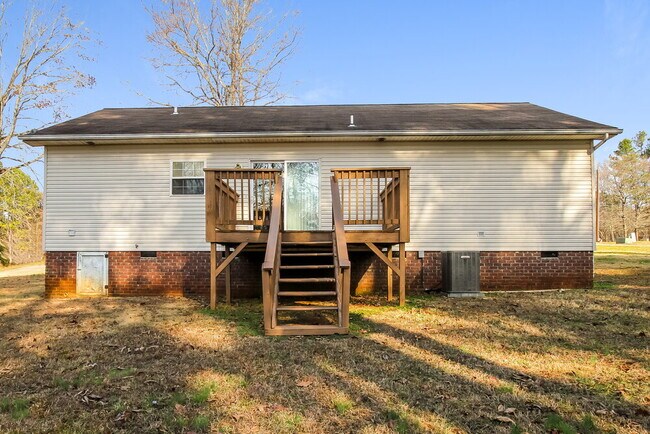 Building Photo - 2606 Foxfire Dr