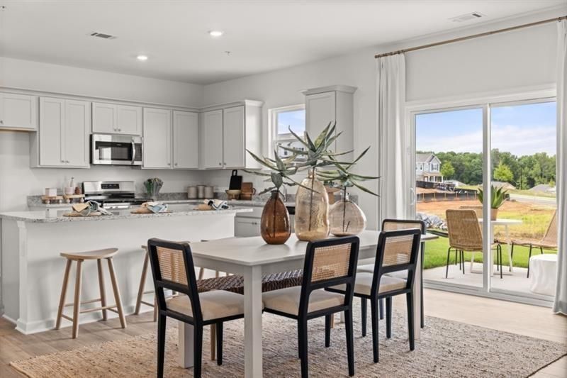 Building Photo - 16 Red Dragon Dr