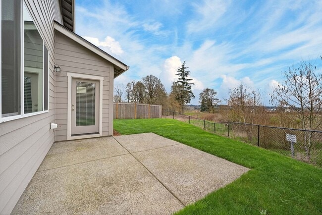 Building Photo - Beautiful 4-Bedroom Camas Home on Quiet Cul-de-Sac | Built in 2020 | Private Backyard