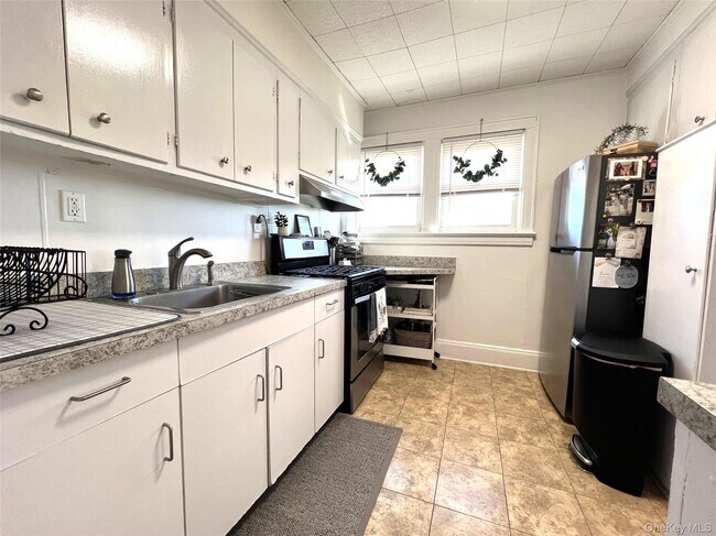 Building Photo - 58 Illinois Ave