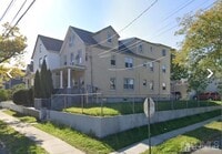 Building Photo - 593 Penn St