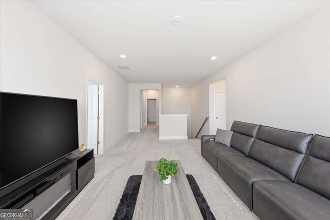 Building Photo - 3939 Alderstone Dr
