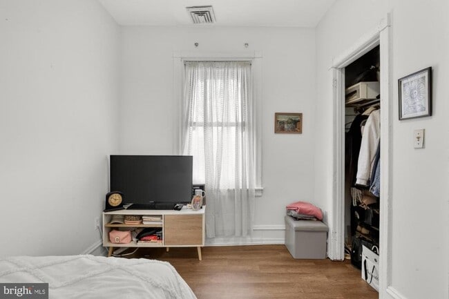 Building Photo - 4001 Baltimore Ave