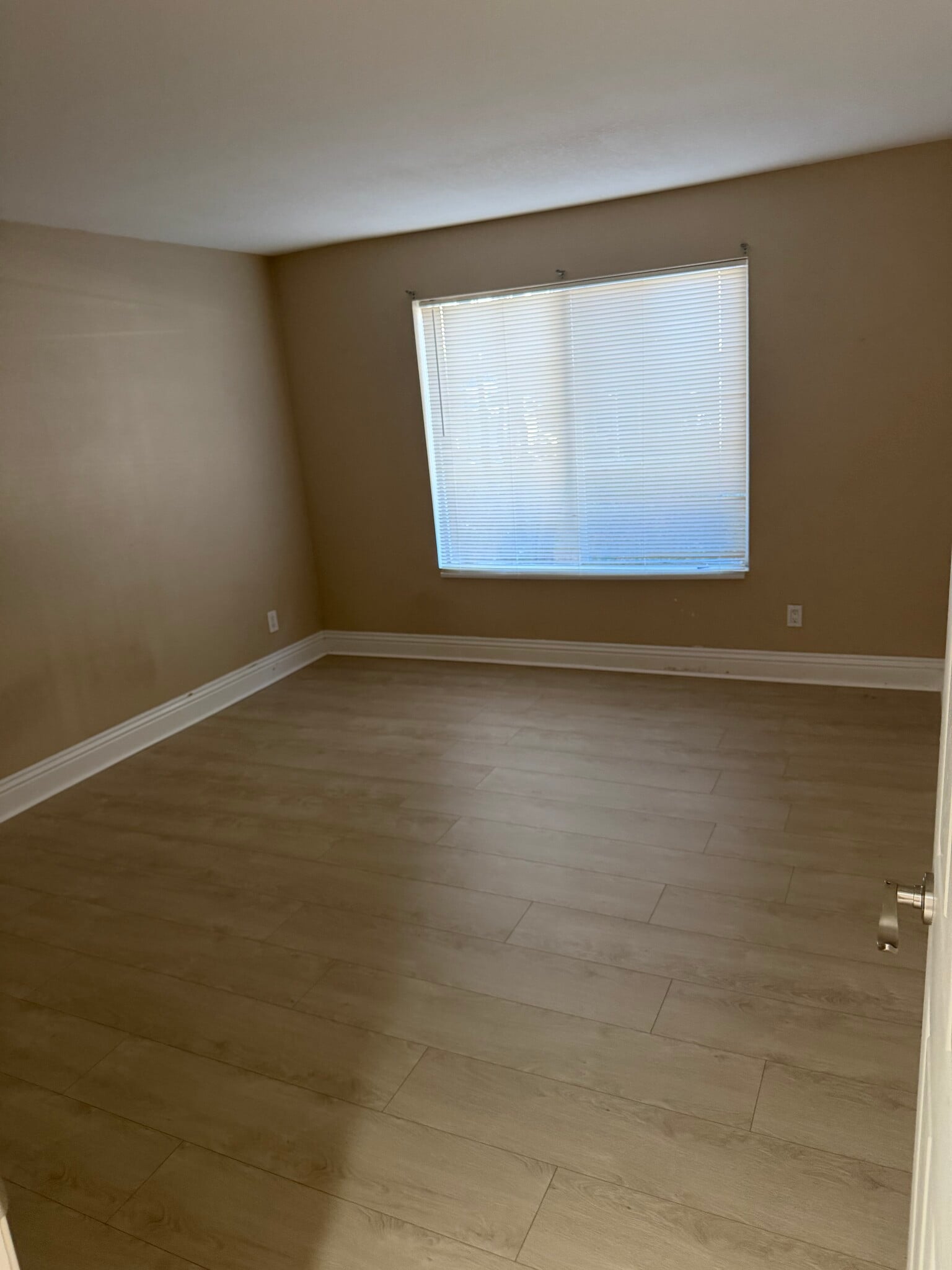 Building Photo - 2525 San Gabriel Way