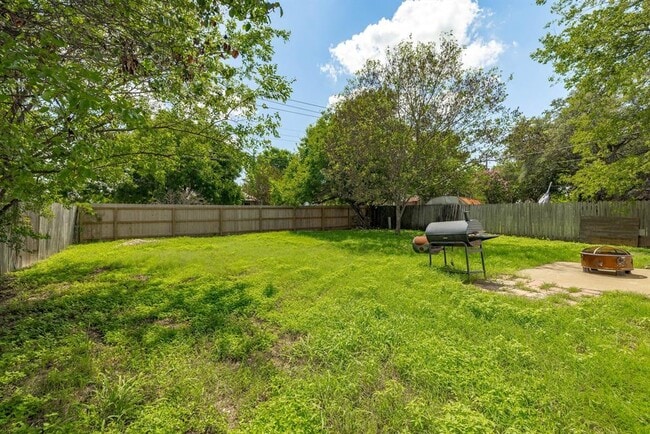 Building Photo - 8413 Priest River Dr