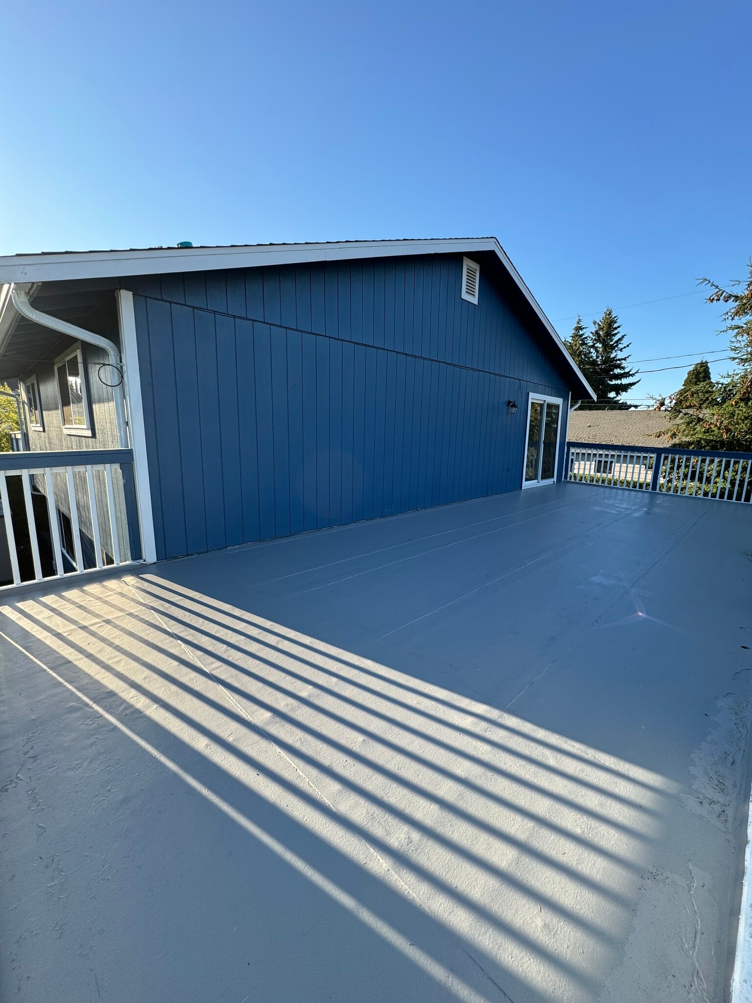 Building Photo - 5635 N 49th St