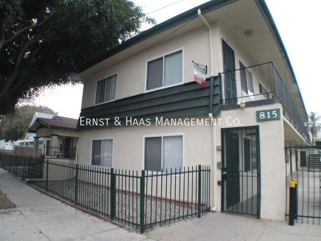 Primary Photo - 815 E 9th St
