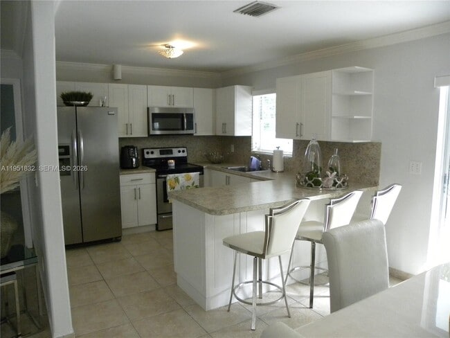 Building Photo - 3466 SW 23rd St