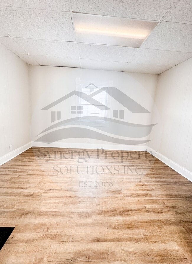 Building Photo - Shelby Home