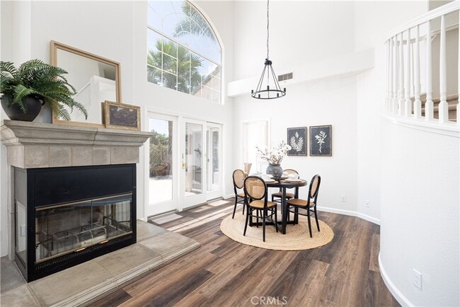 Building Photo - 2329 Canyon View Glen