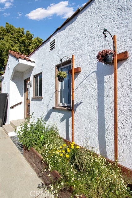 Building Photo - 211 N Frederic St