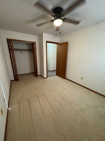 Building Photo - 287 Orrin St