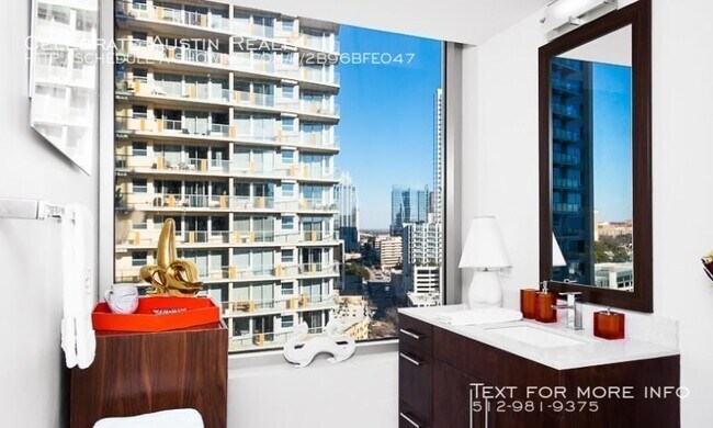 Building Photo - The Bowie