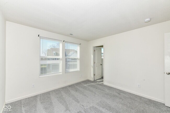 Building Photo - 13533 Dewpoint Ln