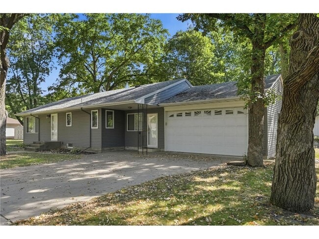 Building Photo - 80 Woodhill Rd