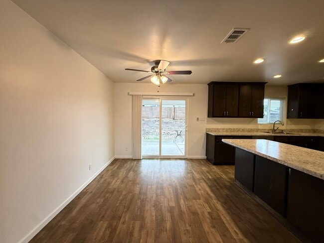 Building Photo - Orcutt Single Story Updated Home is Pet Friendly With Easy Access to 135/VSFB