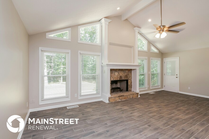 Building Photo - 1255 Taramore Dr