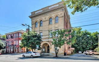 Building Photo - 1025 Church St