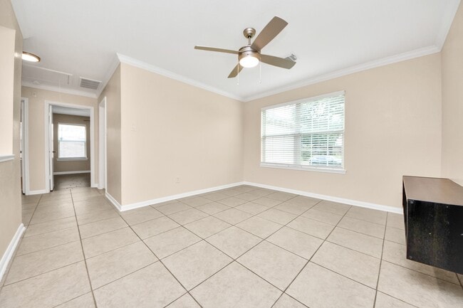 Building Photo - 3815 Pebble Garden Ln