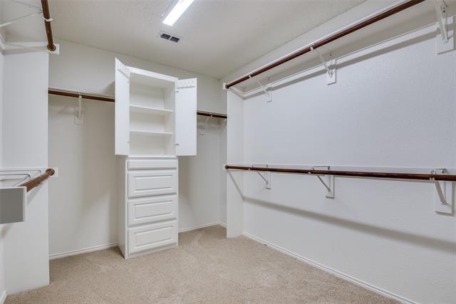 Building Photo - 3548 Brewster Dr