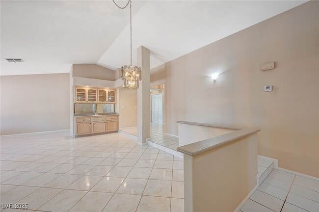 Building Photo - 6317 W Canyon Ridge Dr