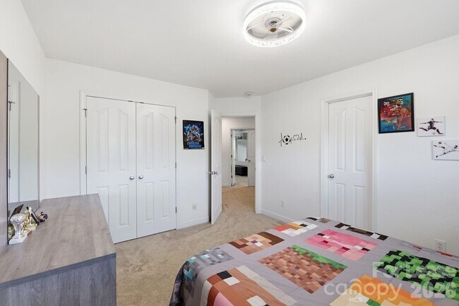 Building Photo - 8120 Madrigal Ct