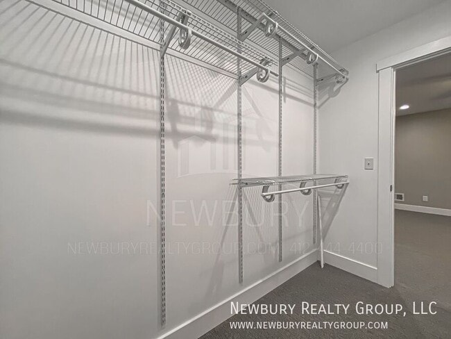 Building Photo - 1819 Chessland St