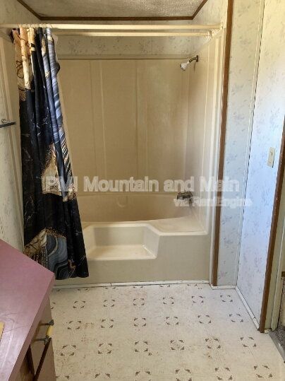 Building Photo - 122 Gamblers Run