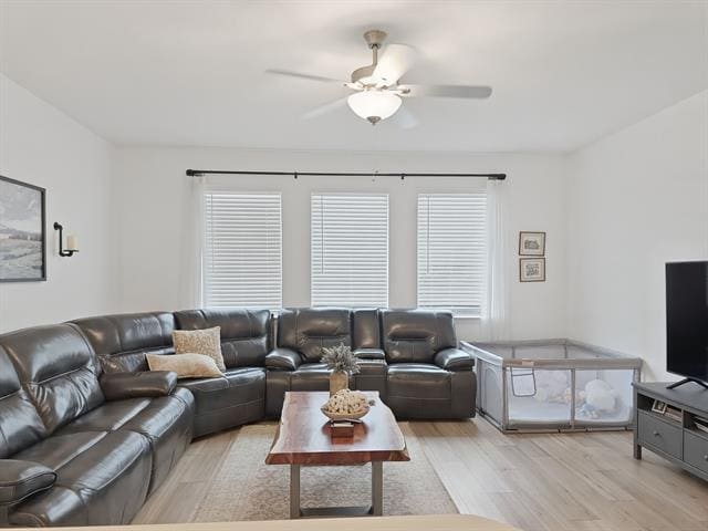 Building Photo - 1100 Flameleaf Dr