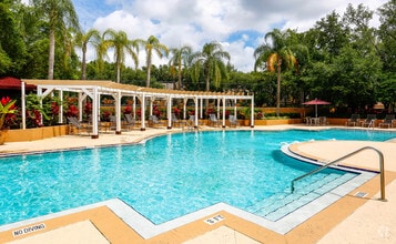 Building Photo - The Park at Catania (new)