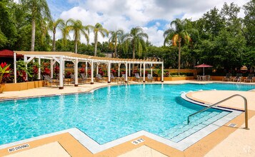 Building Photo - Vetra West