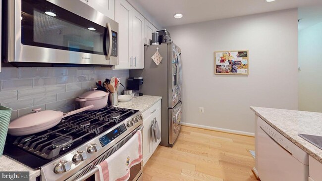 Building Photo - 3835 9th St N