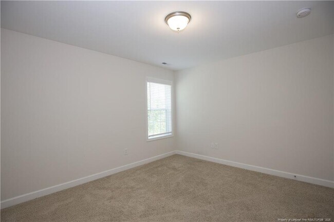 Building Photo - 1170 Camellia Dr