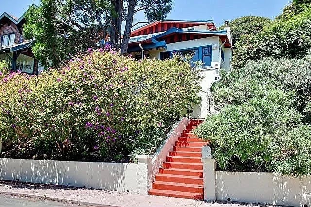 Main entrance - 919 Shattuck Ave