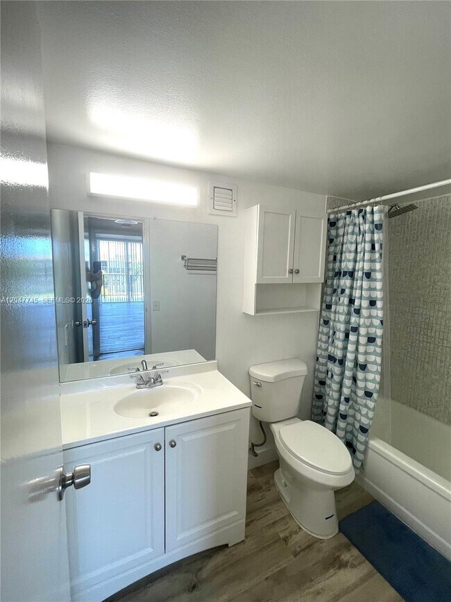 Building Photo - 2101 Atlantic Shores Blvd