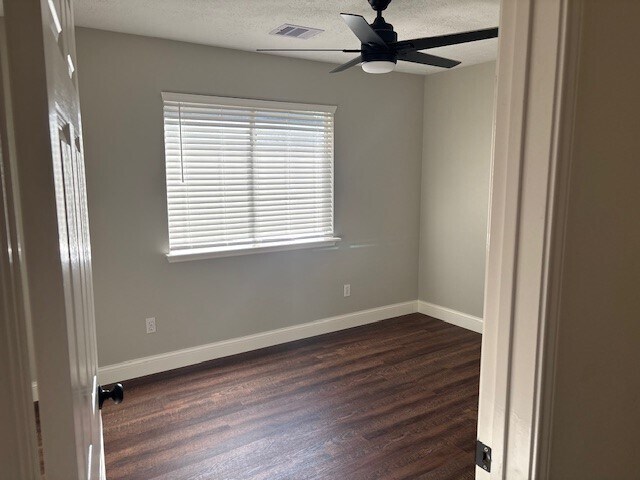 Building Photo - 17907 Pelican Way Rd